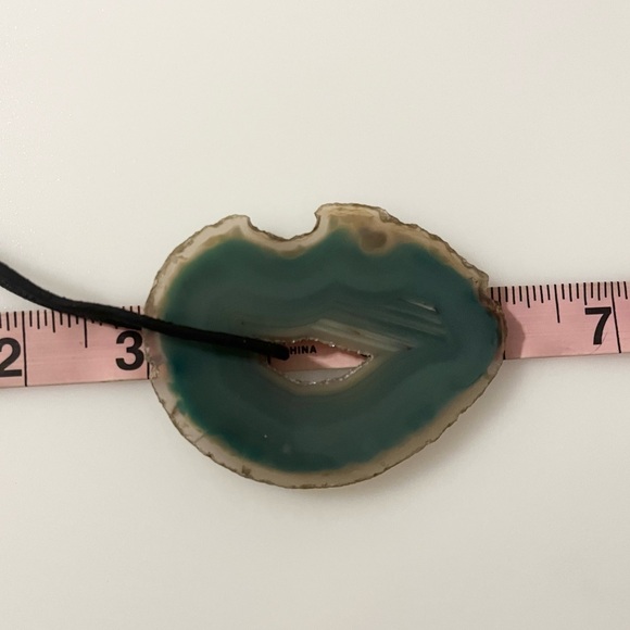 Large Green Agate Slice Pendant on Leather Strap Necklace - Picture 12 of 16